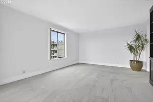 2221 SW 1st Ave, Portland, OR 97201 - Photo 24
