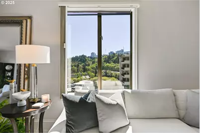 2221 SW 1st Ave #2225, Portland, OR 97201 - Photo 6