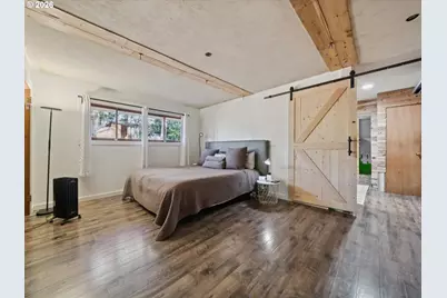 20115 SW Scholls Ferry Rd, Beaverton, OR 97007 - Photo 18