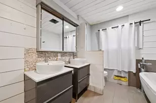 20115 SW Scholls Ferry Rd, Beaverton, OR 97007 - Photo 20