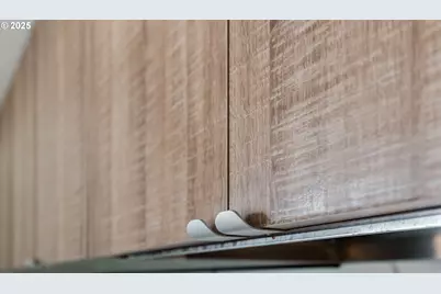 2050 N Killingsworth St #11, Portland, OR 97217 - Photo 8