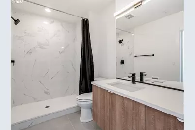 2050 N Killingsworth St #11, Portland, OR 97217 - Photo 24