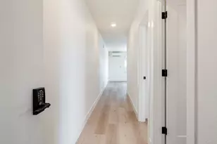 2050 N Killingsworth St, Portland, OR 97217 - Photo 30