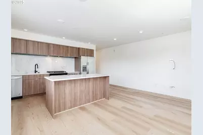 2050 N Killingsworth St #11, Portland, OR 97217 - Photo 14