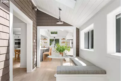 13740 Fielding Rd, Lake Oswego, OR 97034 - Photo 14