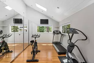 13740 Fielding Rd, Lake Oswego, OR 97034 - Photo 26