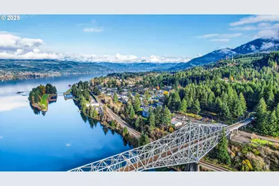 900 SW Sadie B St, Cascade Locks, OR 97014 - Photo 2