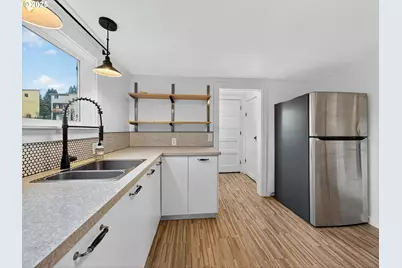 900 SW Sadie B St, Cascade Locks, OR 97014 - Photo 10