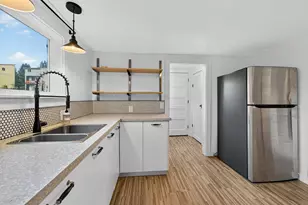 900 SW Sadie B St, Cascade Locks, OR 97014 - Photo 10