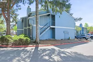 2330 SE Brookwood Ave, Hillsboro, OR 97123 - Photo 22