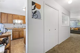 14323 NE 30th St, Vancouver, WA 98682 - Photo 28