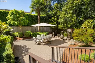 3855 Rivers Edge Dr, Lake Oswego, OR 97034 - Photo 40