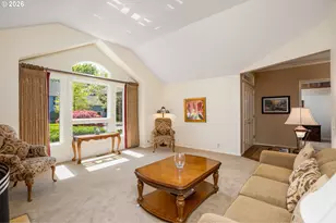3855 Rivers Edge Dr, Lake Oswego, OR 97034 - Photo 12