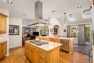 3855 Rivers Edge Dr, Lake Oswego, OR 97034 - Photo 14