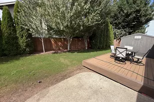 209 Pioneer Dr, Silverton, OR 97381 - Photo 20