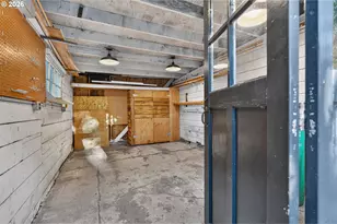 832 NE 29th Ave, Portland, OR 97232 - Photo 44
