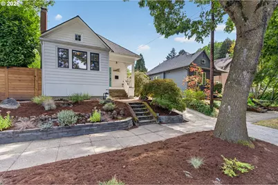 832 NE 29th Ave, Portland, OR 97232 - Photo 38