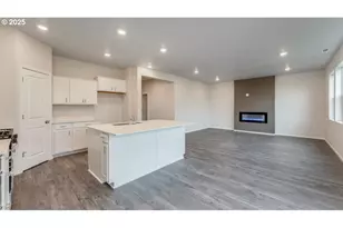 4945 Dilling Ave, Salem, OR 97301 - Photo 10