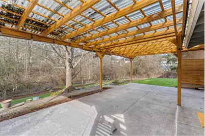 17580 NW Woodmere Ct, Beaverton, OR 97006 - Photo 32