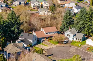 17580 NW Woodmere Ct, Beaverton, OR 97006 - Photo 40