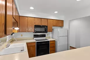 7924 NE Loowit Loop, Vancouver, WA 98662 - Photo 10