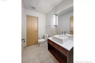 323 NW 13th Ave, Portland, OR 97209 - Photo 20