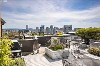 2141 NW Davis St #301, Portland, OR 97210 - Photo 40