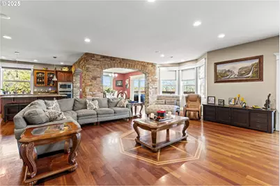 3412 NW 1st St, Gresham, OR 97030 - Photo 4