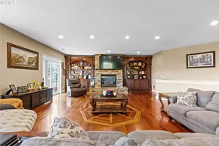 3412 NW 1st St, Gresham, OR 97030 - Photo 6