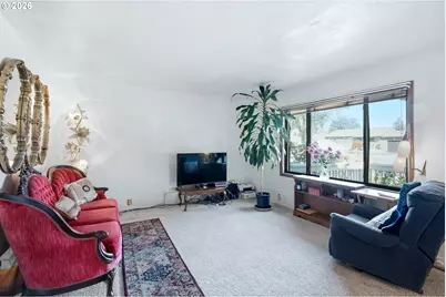 2045 Tualatin St, Saint Helens, OR 97051 - Photo 8