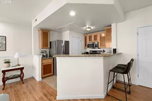 604 Springtree Ln, West Linn, OR 97068 - Photo 6