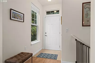 604 Springtree Ln, West Linn, OR 97068 - Photo 4
