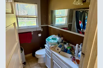 7875 SW Green Ln, Beaverton, OR 97008 - Photo 8