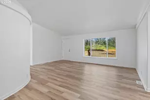 40071 Gates School Rd, Gates, OR 97346 - Photo 12
