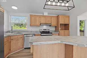 40071 Gates School Rd, Gates, OR 97346 - Photo 18
