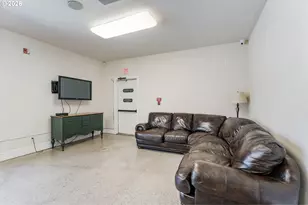 7169 SW Sagert St, Tualatin, OR 97062 - Photo 38