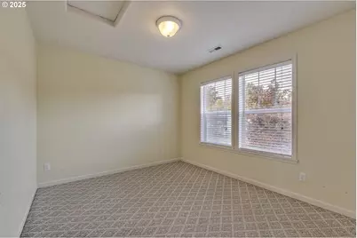 13222 SW Bigleaf Dr, Tigard, OR 97223 - Photo 20