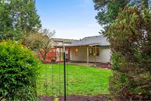 19326 Rollins St, Oregon City, OR 97045 - Photo 38