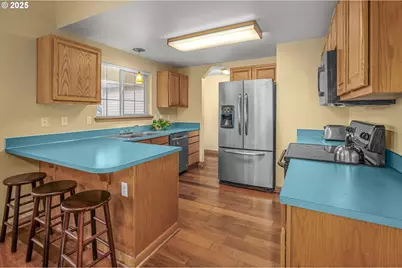 19326 Rollins St, Oregon City, OR 97045 - Photo 16