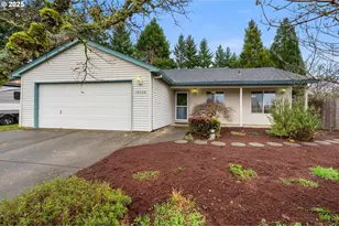 19326 Rollins St, Oregon City, OR 97045 - Photo 2