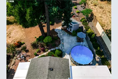 374 E Main St, Lowell, OR 97452 - Photo 48