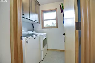 60300 Rays Way, Saint Helens, OR 97051 - Photo 16