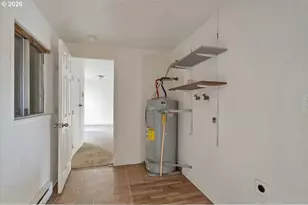 289 S 3rd St, Lebanon, OR 97355 - Photo 24