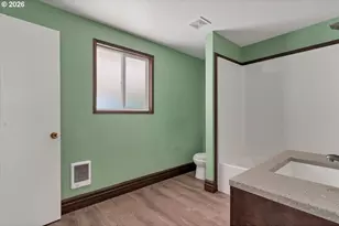 289 S 3rd St, Lebanon, OR 97355 - Photo 20