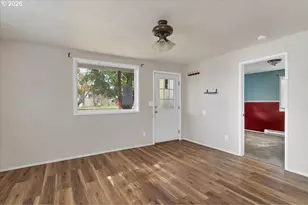 289 S 3rd St, Lebanon, OR 97355 - Photo 6