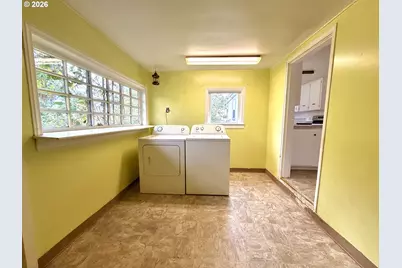 354 Radar Rd, Coos Bay, OR 97420 - Photo 20