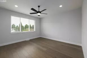 15217 S E Towers Ter, Milwaukie, OR 97267 - Photo 16