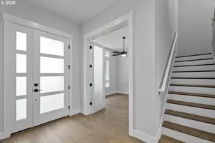 15217 S E Towers Ter, Milwaukie, OR 97267 - Photo 4