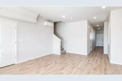 3842 SW 35th St, Gresham, OR 97080 - Photo 8