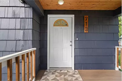 713 N Main Ave, Ridgefield, WA 98642 - Photo 8